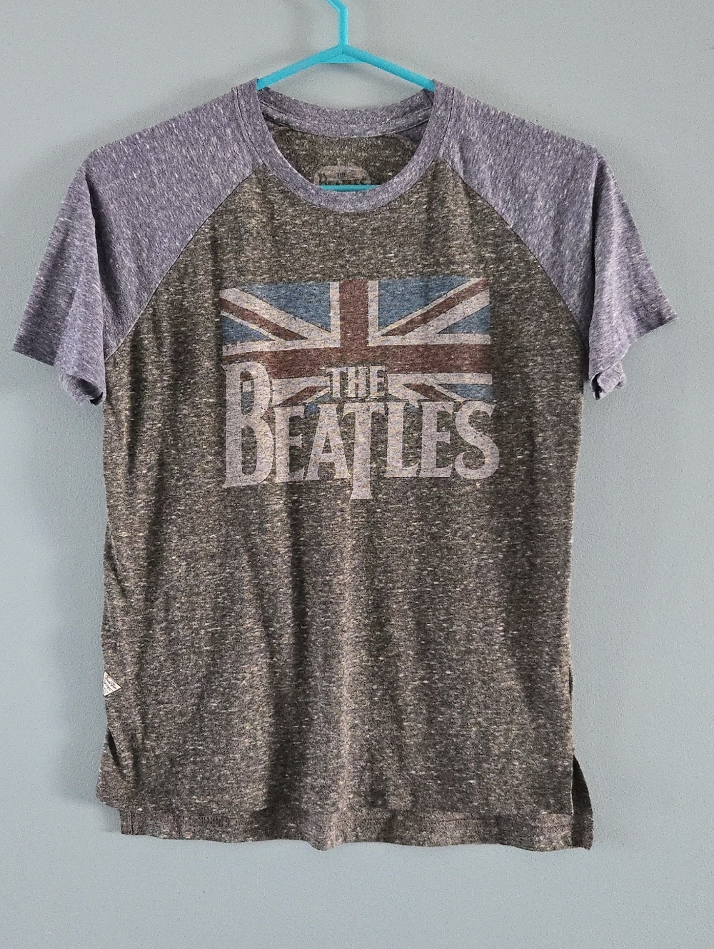 The Beatles Gray and Blue Raglan Short Sleeve Tee Ladies Lg
